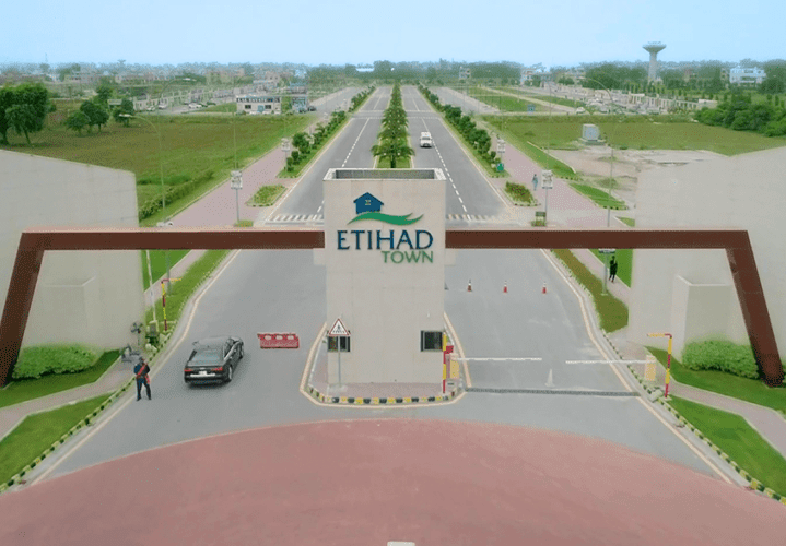 Etihad Town Lahore 2025 Updated Plot Prices, Location & Investment Guide